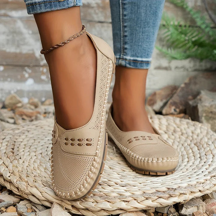 Women's Ballet Flats Soft Leather Slip On Comfort Everyday Shoes Beige