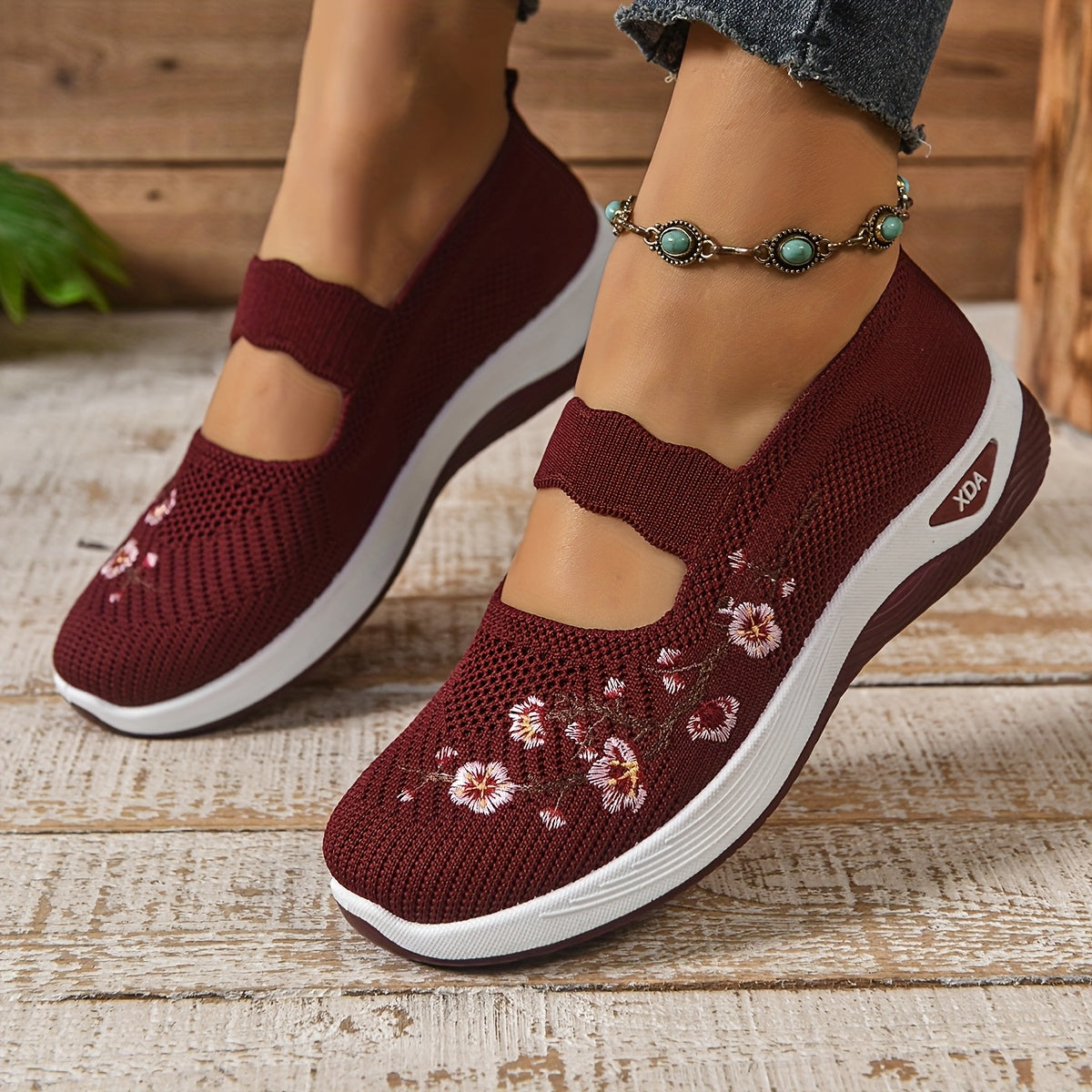Women's Floral Support Sneakers Black Comfortable Everyday Casual Shoes