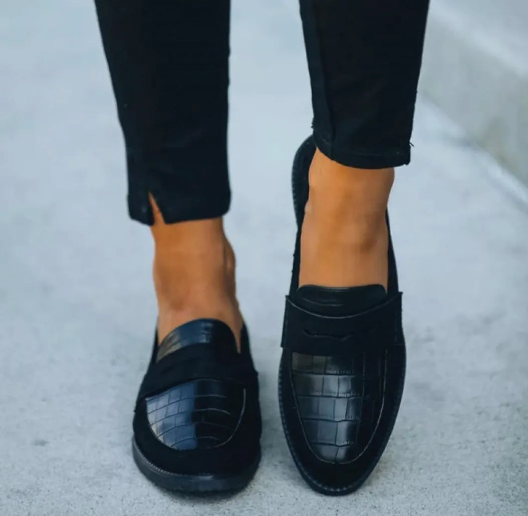 Women's Loafer Shoes Crocodile Embossed Slip-On Casual Office