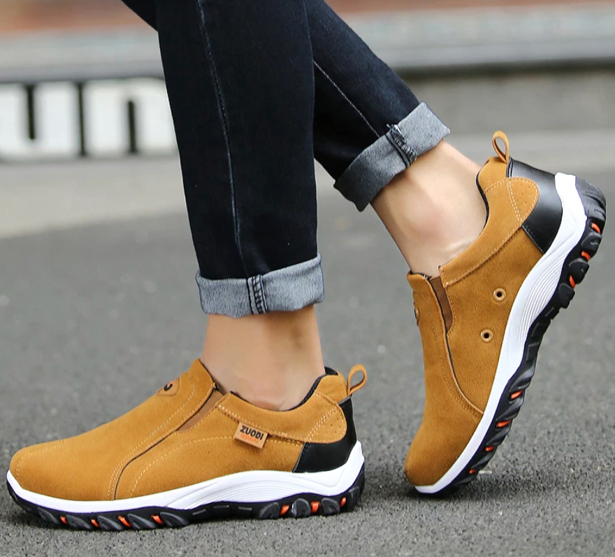 Men's Slip On Sneaker Winter Shoe Lightweight Everyday Trainers