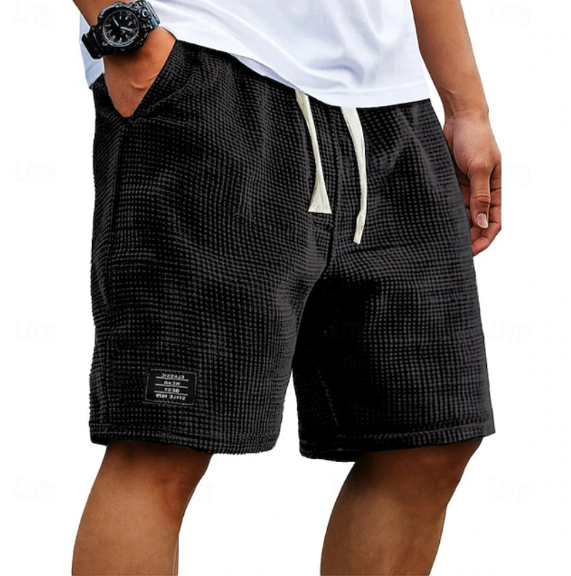 Steven shorts in Black