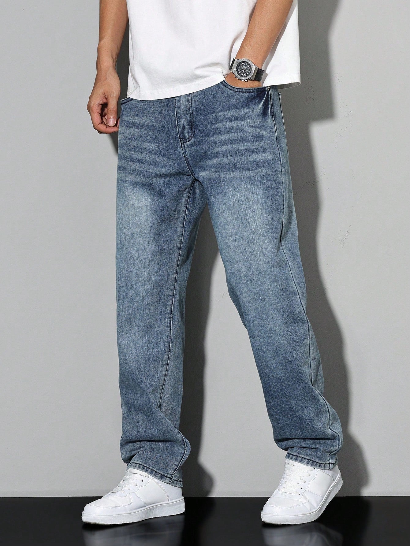 Men's Wide Leg Jeans Casual Winter Style Relaxed Fit Comfortable