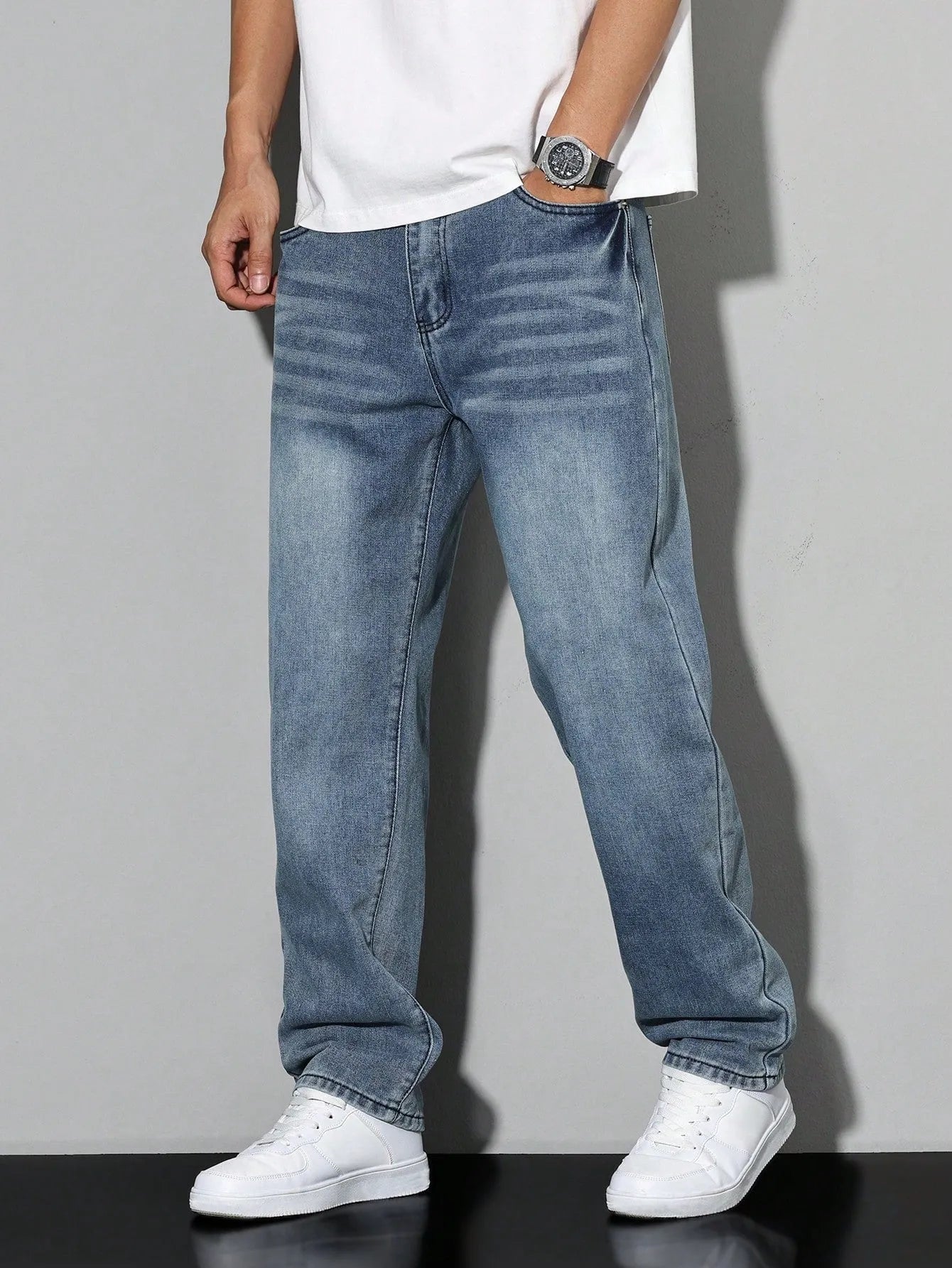 Men's Wide Leg Jeans Casual Winter Style Relaxed Fit Comfortable
