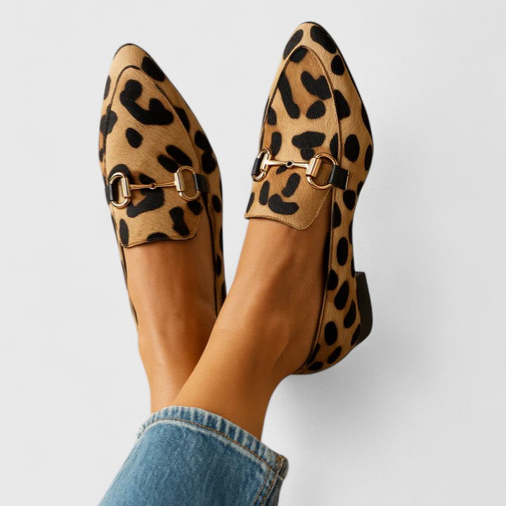 Women's Pointed Toe Slip On Loafers Casual Print Design Elegant Comfort