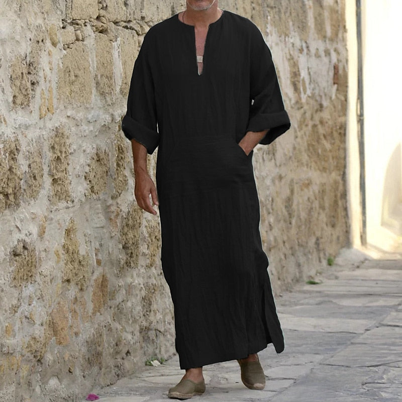 Silas robe in Black