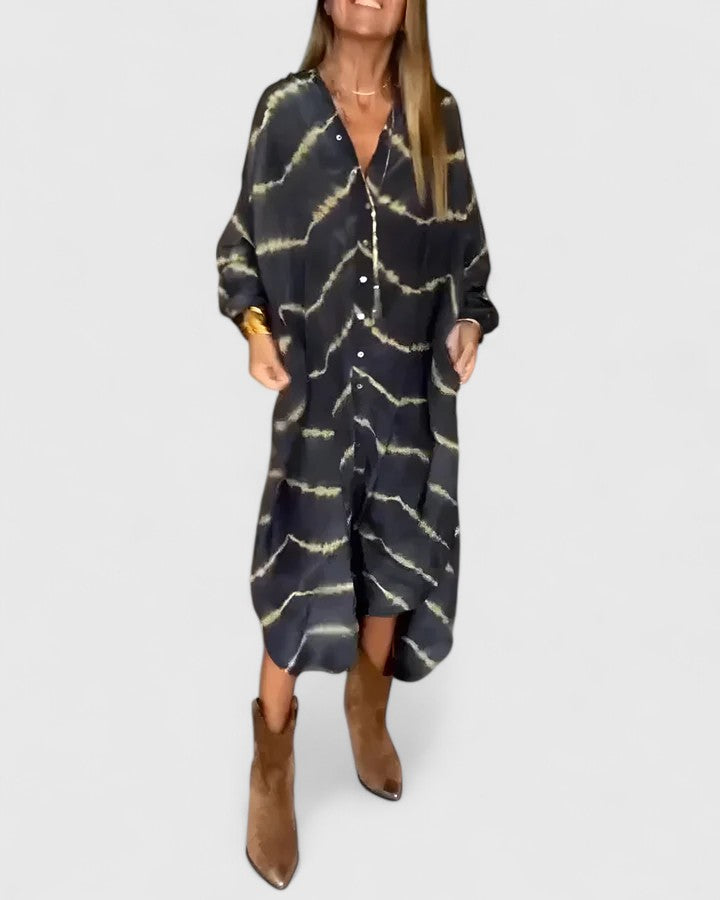 Maxi striped dress with a V-neckline