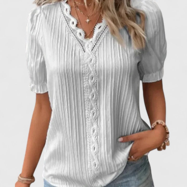 Avienne | Chic V-Neck Blouse for Any Occasion