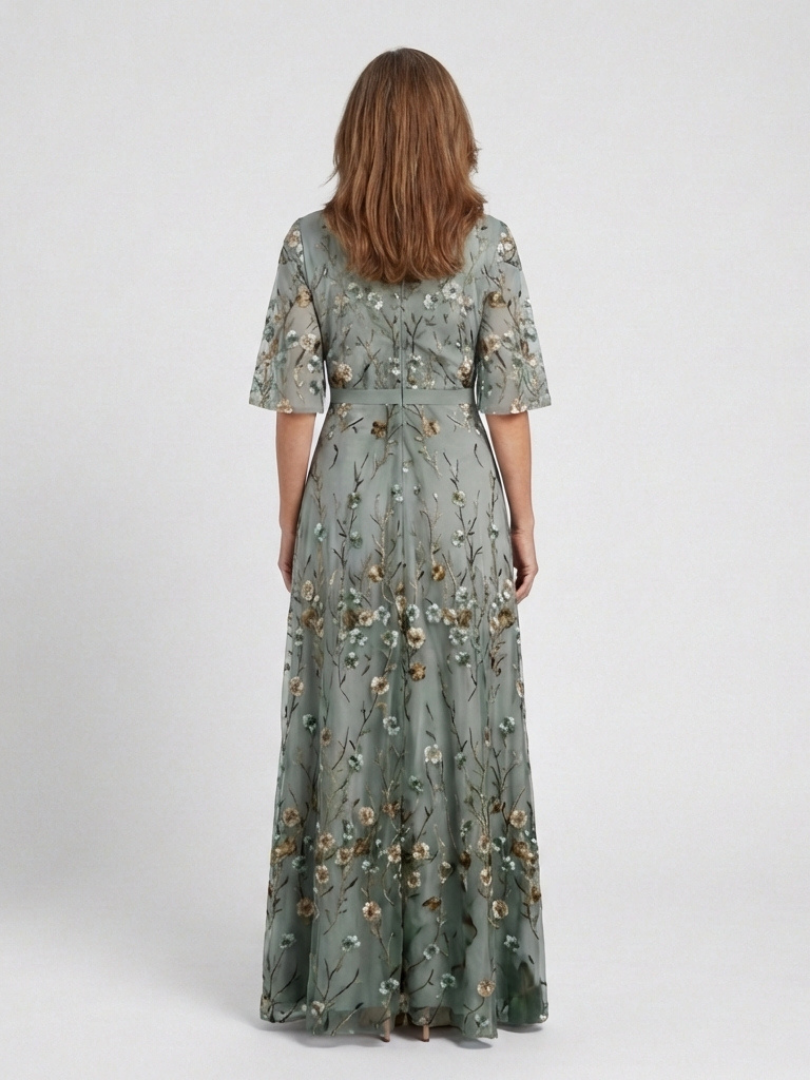 Maxi floral dress with a V-neckline