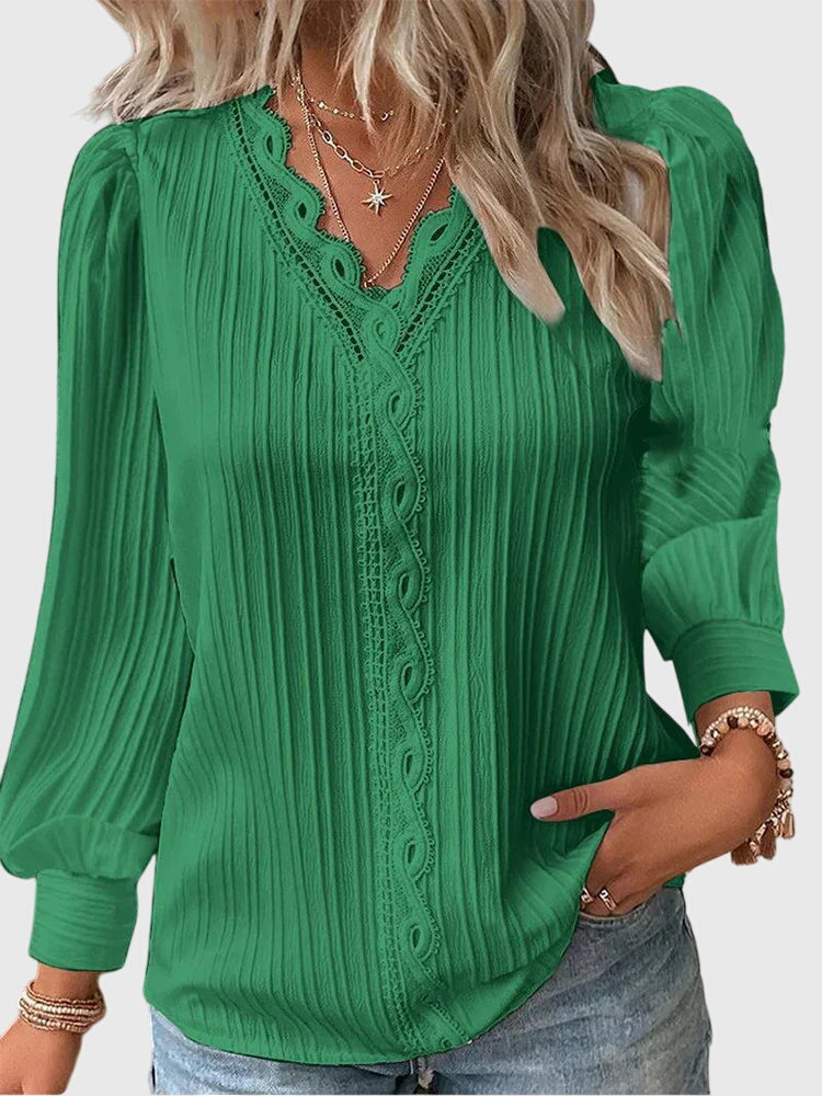 Andrea™ | Chic Pullover Blouse for Any Occasion