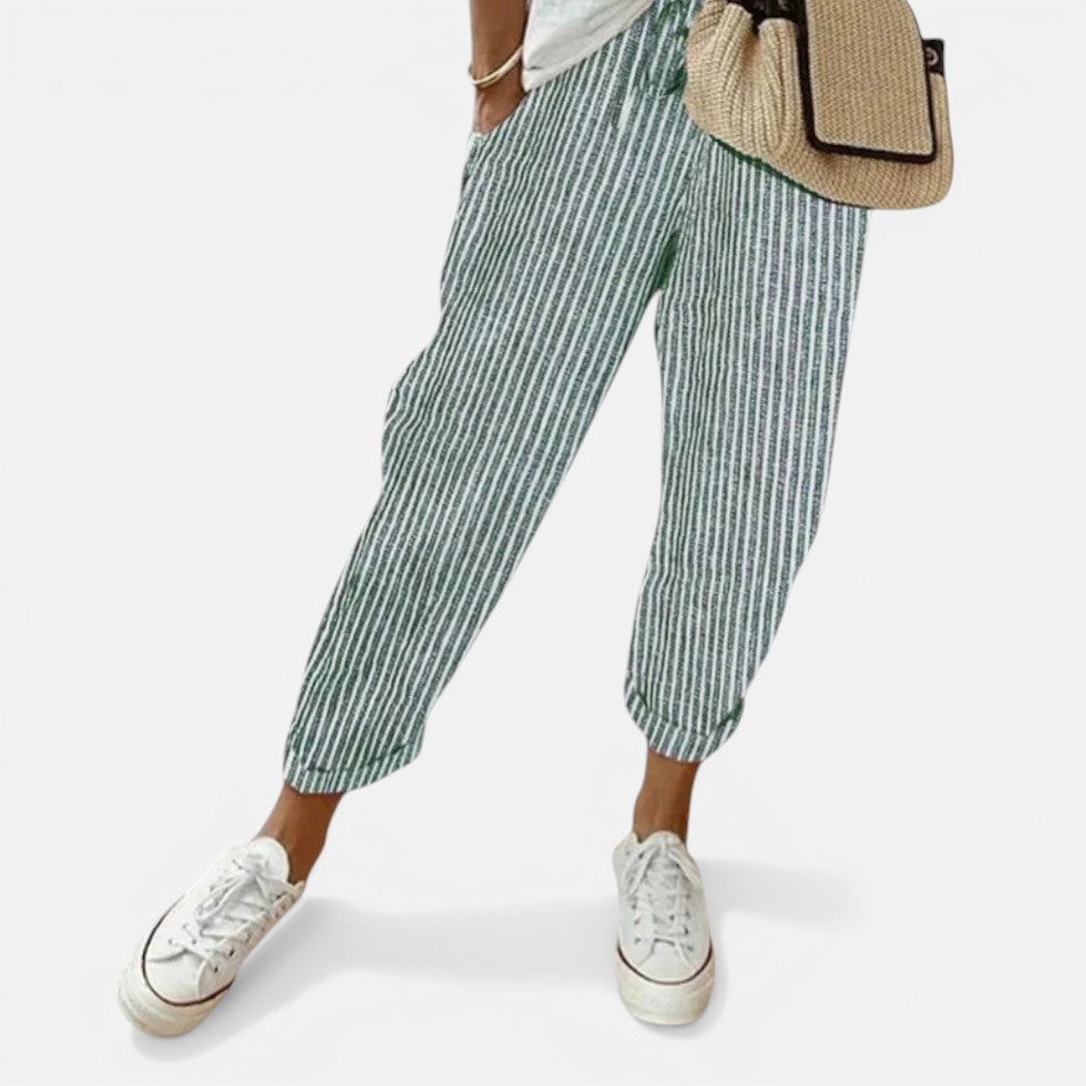 Women's tapered pants with a drawstring waist
