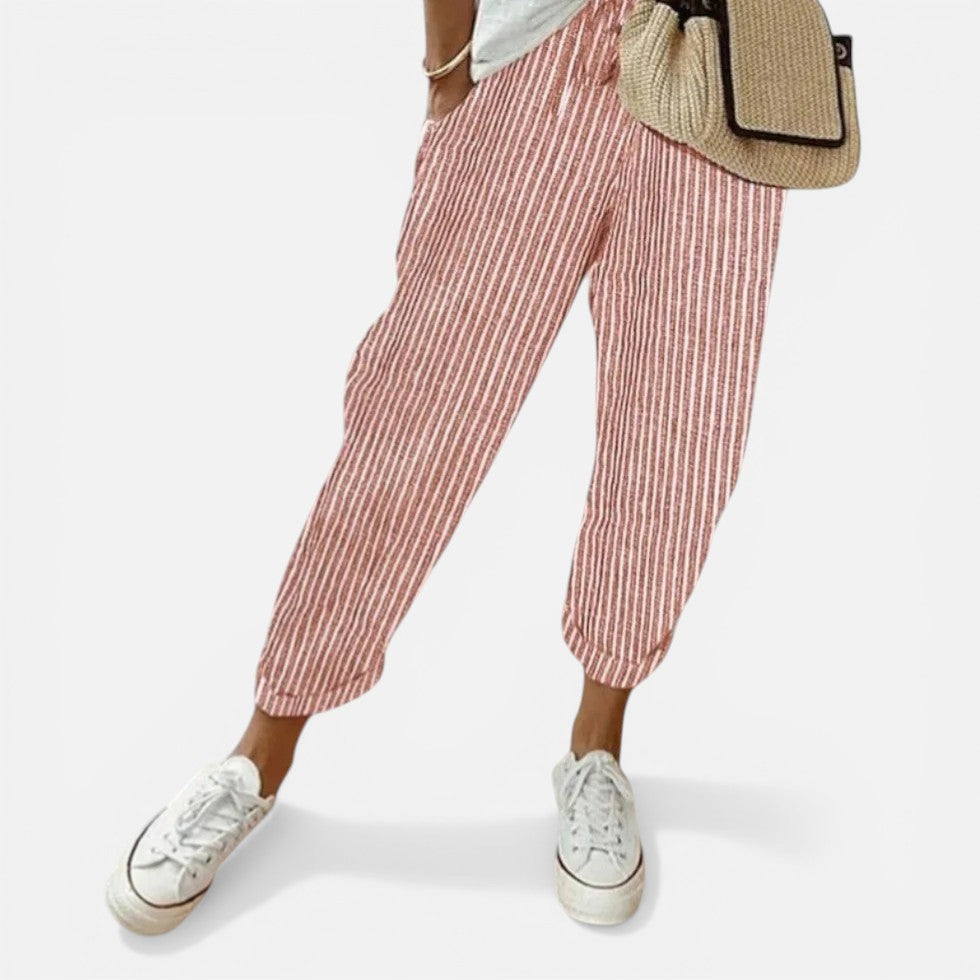 Women's tapered pants with a drawstring waist