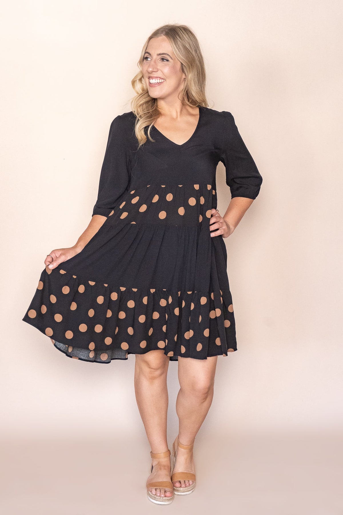 Tiered knee-length dress