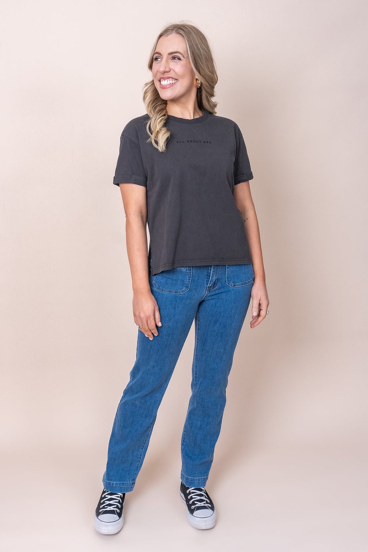 T-shirt with a round neckline
