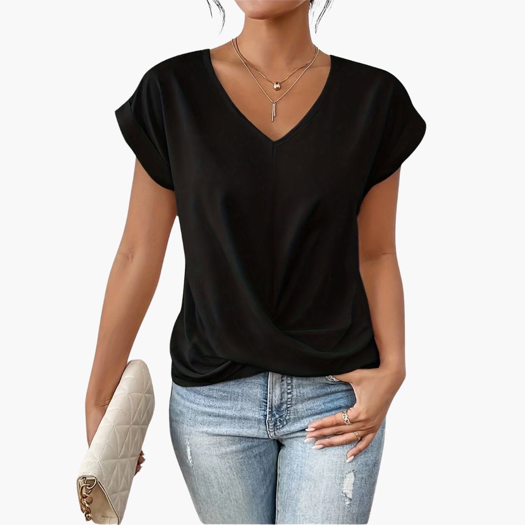 Clara women's t-shirt in Black