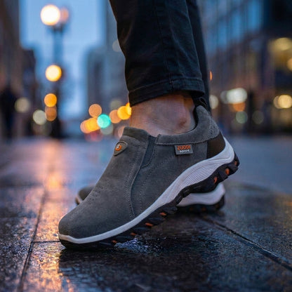 Men's Slip On Hiking Shoes Lightweight Tread Sole Everyday Walking