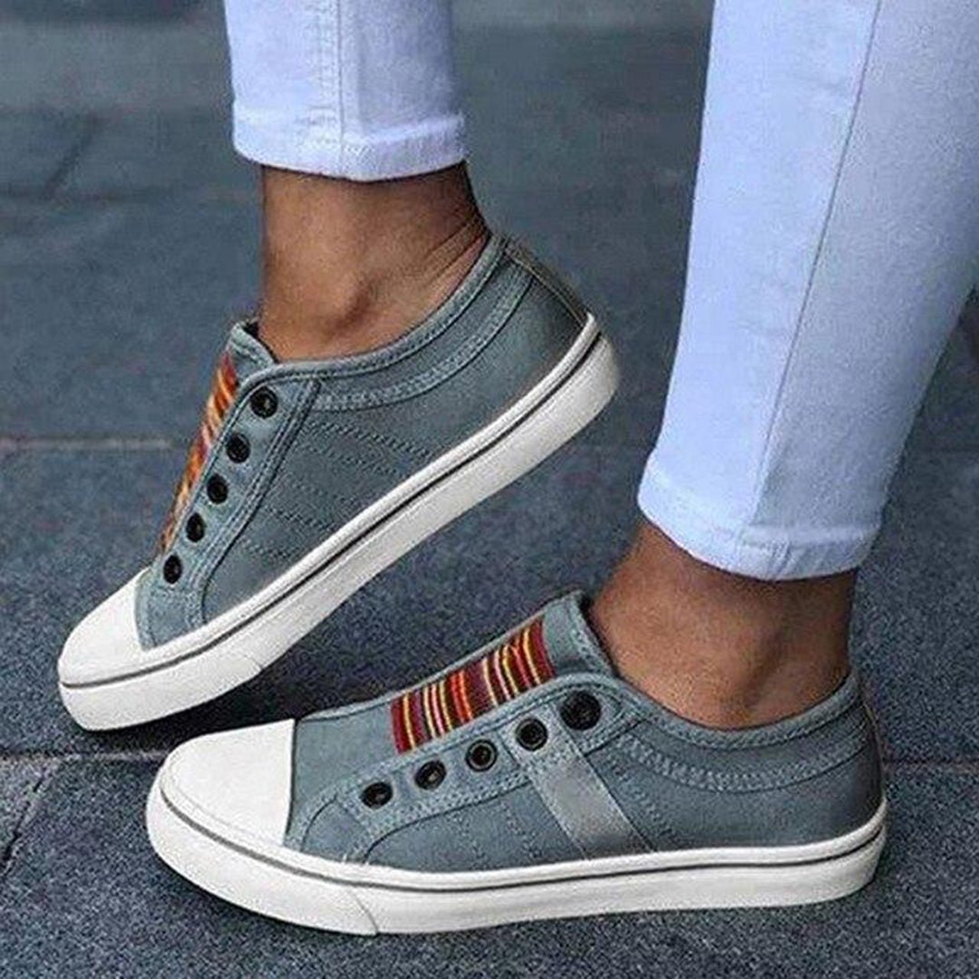 Women's Striped Canvas Sneakers Casual Comfortable Everyday Trainers