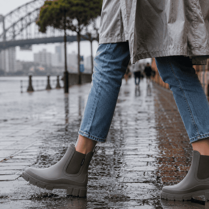 Women's Waterproof Chelsea Boots Slip-On Casual Everyday Ankle Boot
