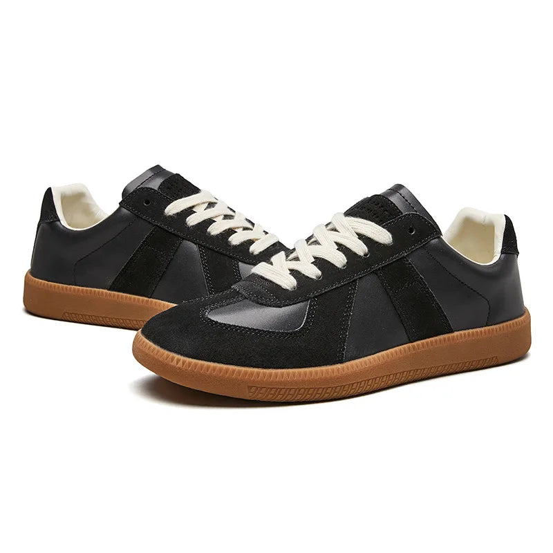 Men's Lace-Up Sneakers Retro Style Casual Walking Shoes Comfortable Everyday