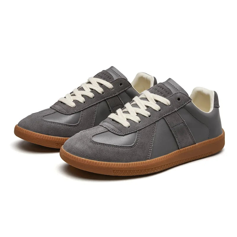 Men's Lace-Up Sneakers Retro Style Casual Walking Shoes Comfortable Everyday