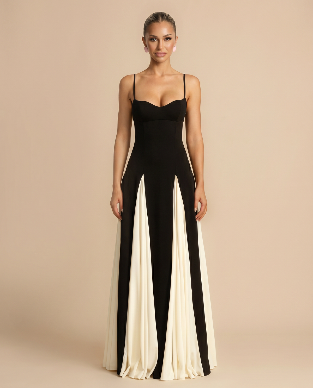 Lupe women's maxi dress in Black