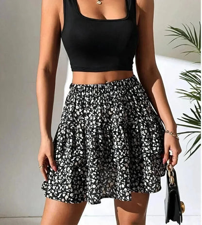 Women's Mini Skirt in Black White