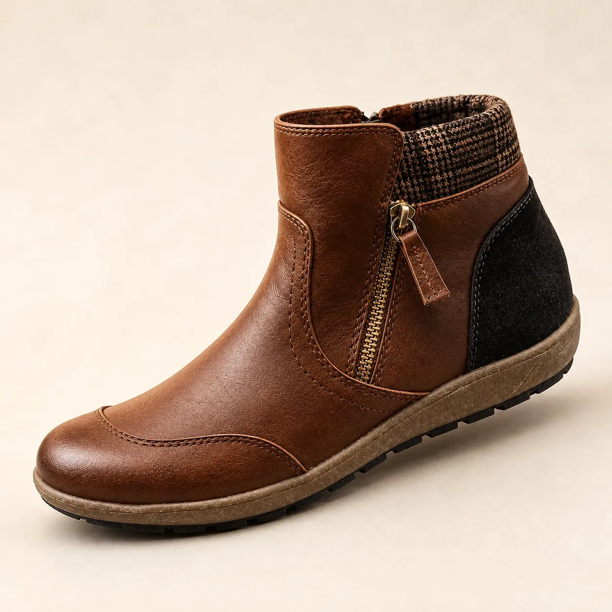 Brown ankle boot - side detail