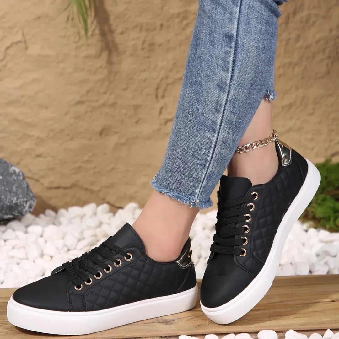 Women's Quilted Sneakers Lace Up Casual Comfort Everyday Trainer Shoes