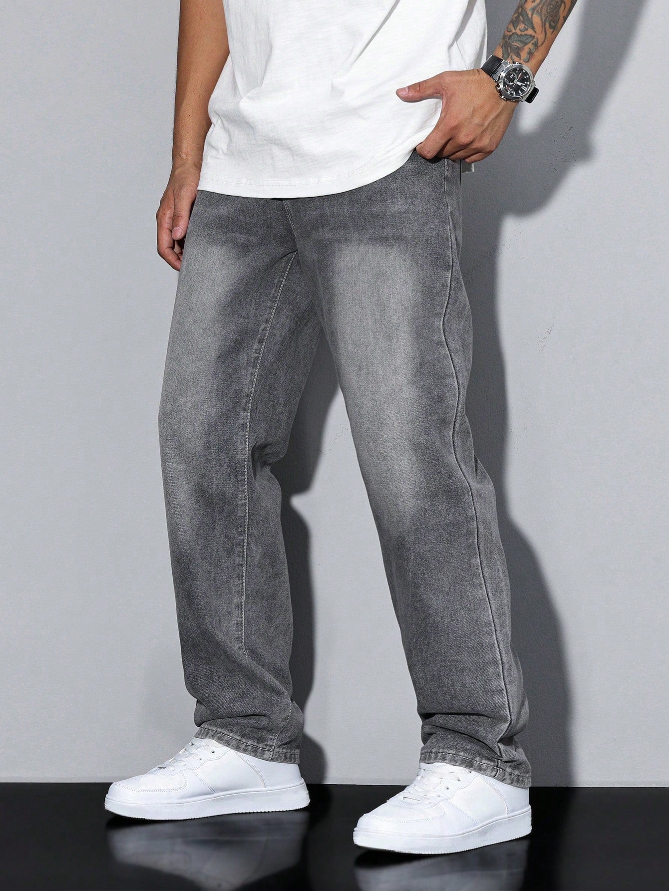 Men's Wide Leg Jeans Casual Winter Style Relaxed Fit Comfortable