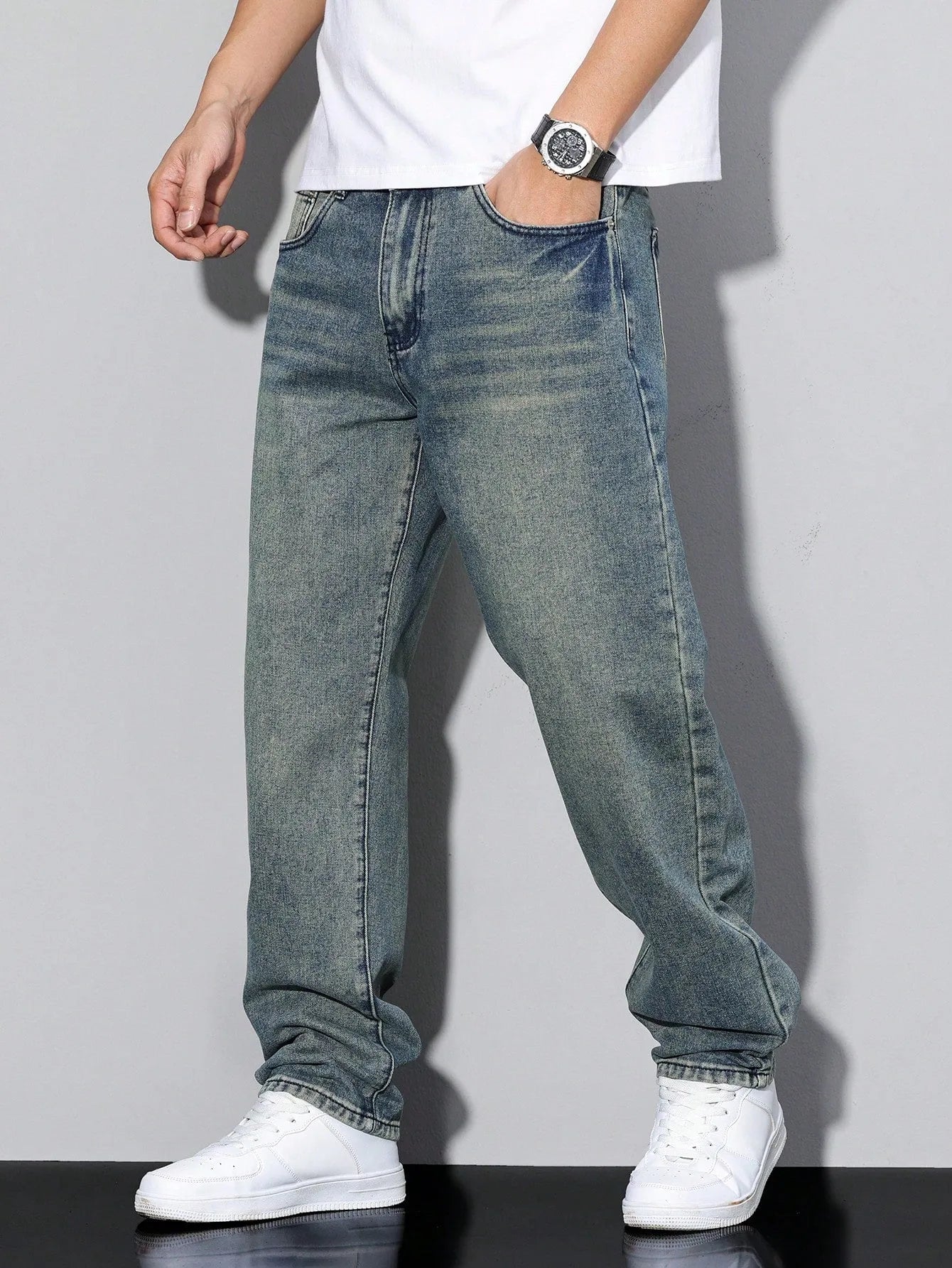 Men's Wide Leg Jeans Casual Winter Style Relaxed Fit Comfortable