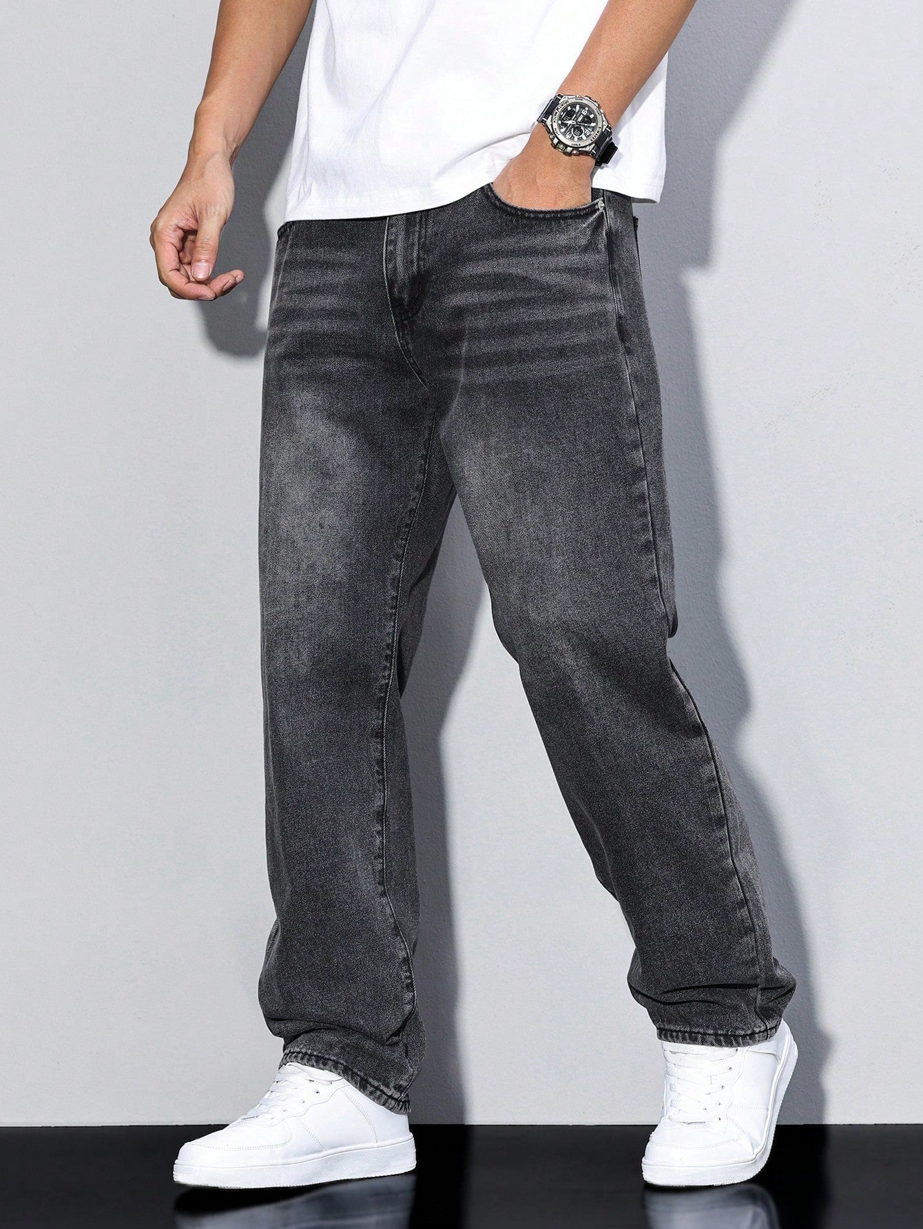 Men's Wide Leg Jeans Casual Winter Style Relaxed Fit Comfortable