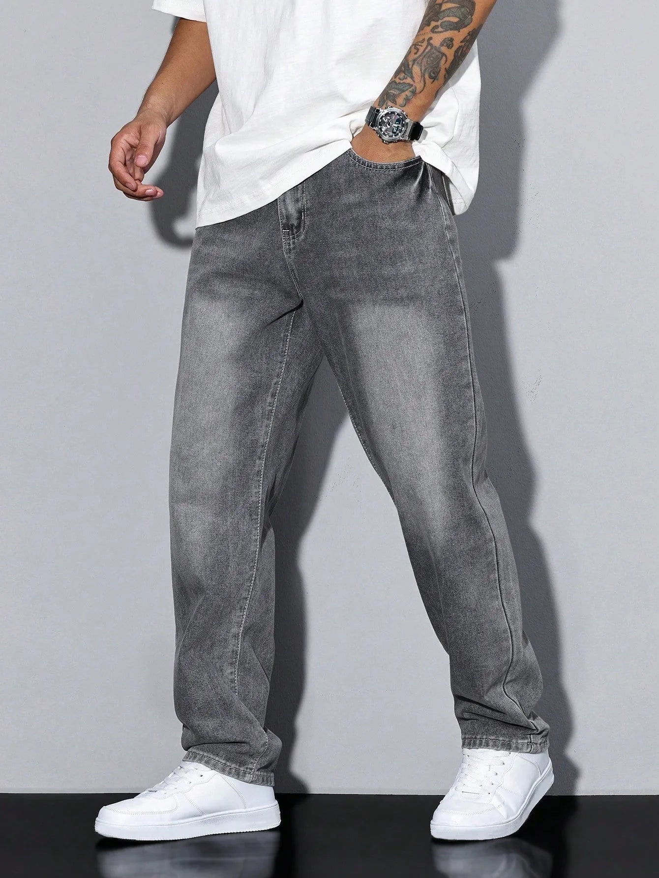 Men's Wide Leg Jeans Casual Winter Style Relaxed Fit Comfortable