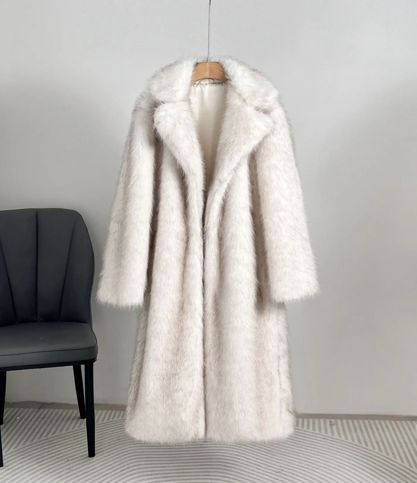 Women's Oversized Fur Coat Full Length Winter Statement Piece