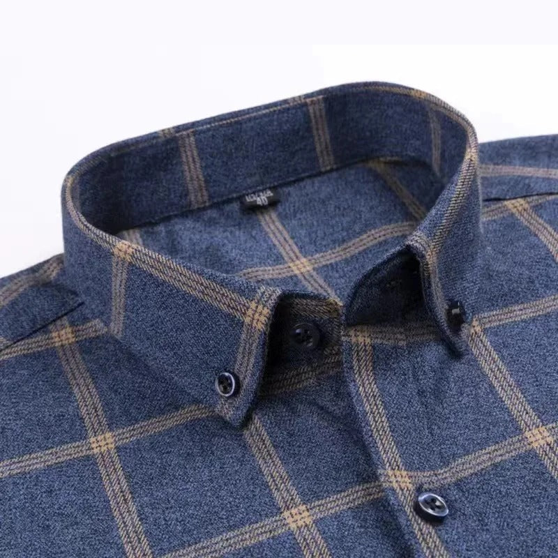 Men's Plaid Button-Down Shirt Slim Fit Long-Sleeve Smart Casual