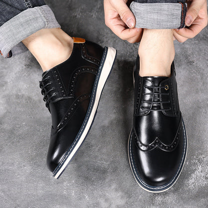 Men's lace-up brogue dress shoes with wingtip detailing
