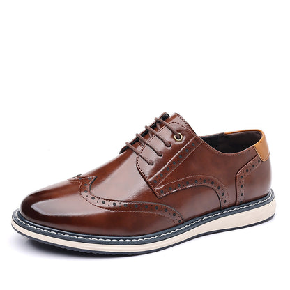 Men's lace-up brogue dress shoes with wingtip detailing