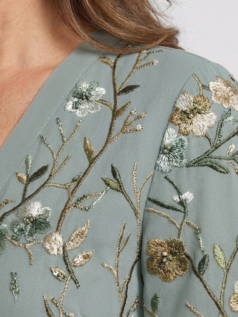 Maxi floral dress with a V-neckline