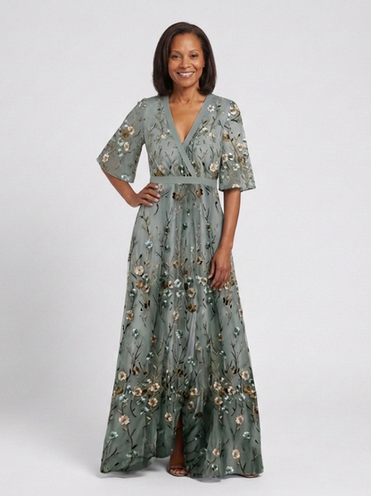 Maxi floral dress with a V-neckline