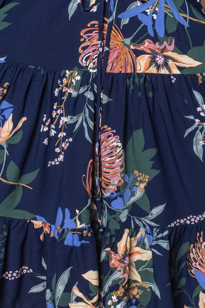 Knee-length floral dress with a drawstring waist
