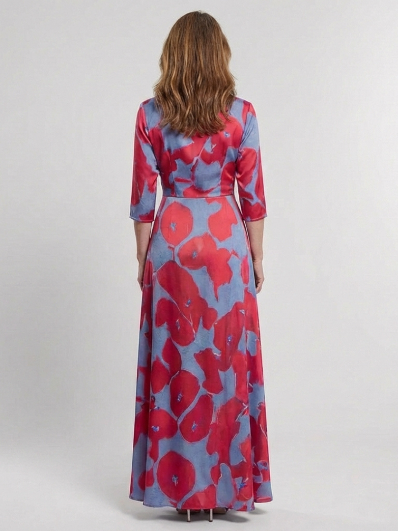 Maxi floral dress with a V-neckline