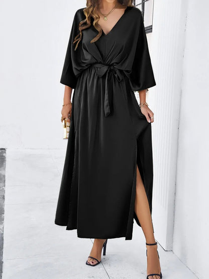 Women's maxi dress with a V-neckline