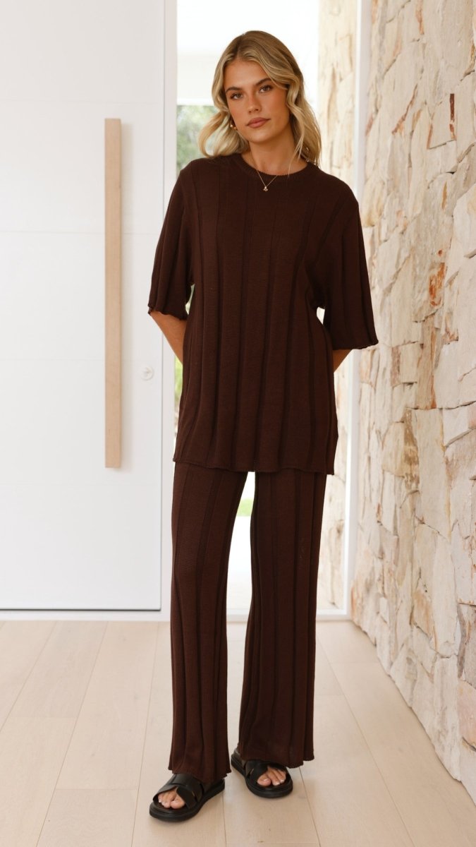 Women's wide-leg pants