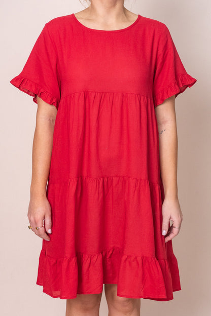 Tiered knee-length dress with a round neckline