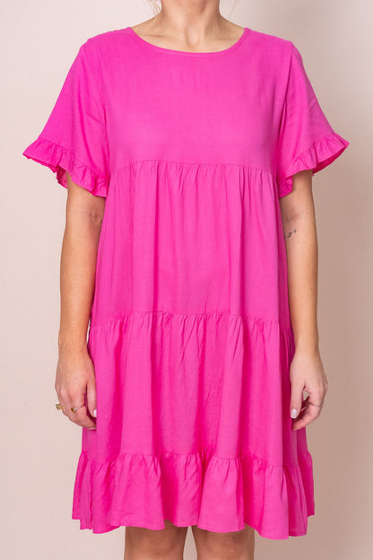 Tiered knee-length dress with a round neckline