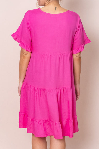 Tiered knee-length dress with a round neckline