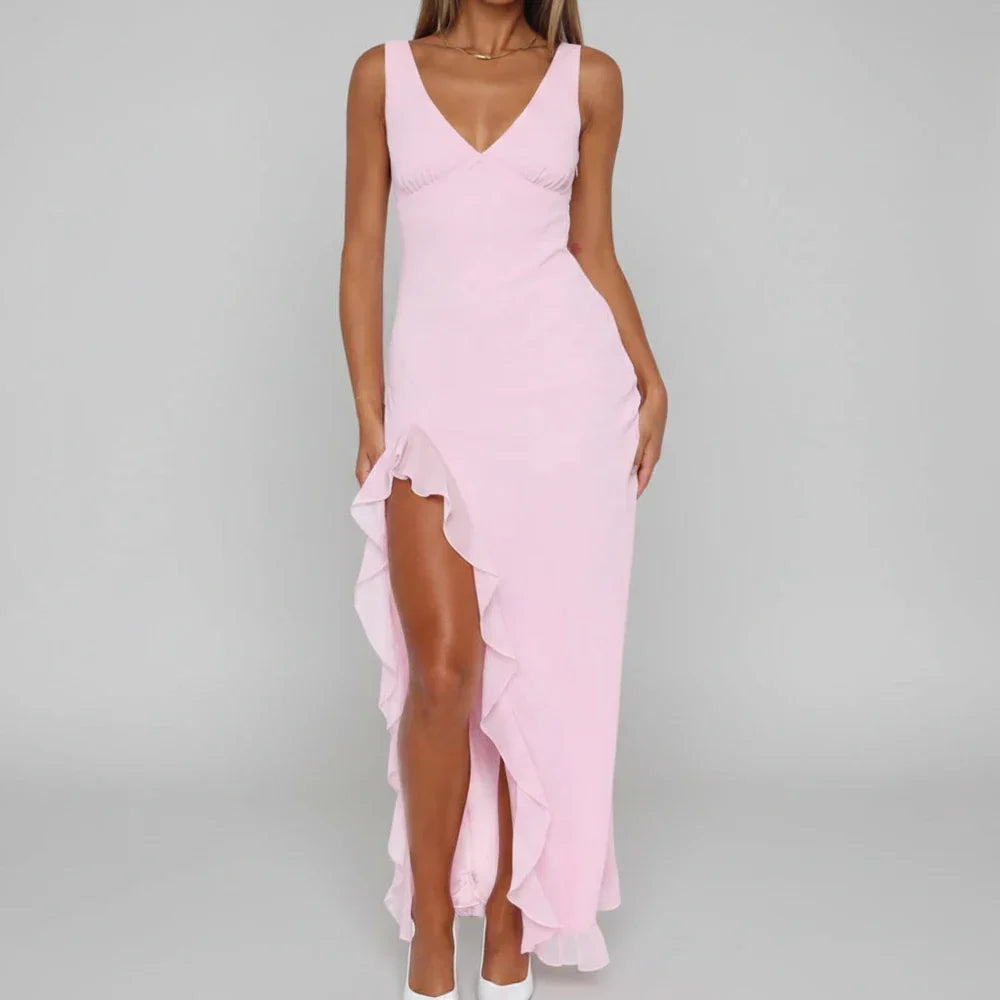 Women's maxi sleeveless dress with a V-neckline