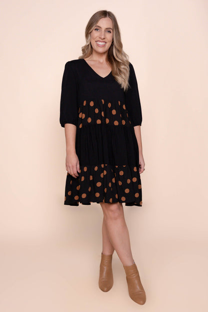 Tiered knee-length dress