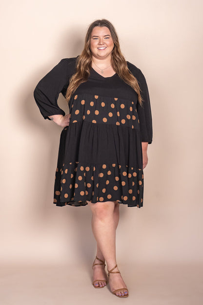 Tiered knee-length dress