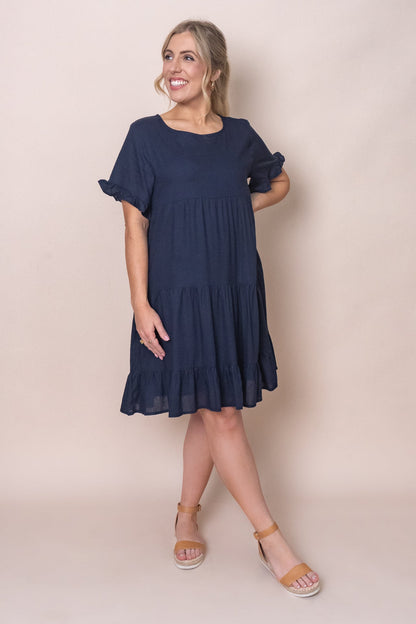 Tiered knee-length dress with a round neckline